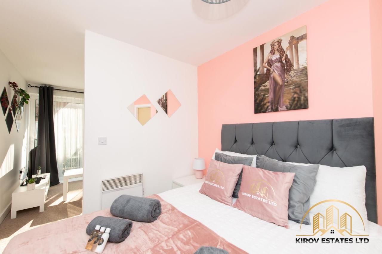 Aphrodite Apartment - The Lust Of Town Southampton Eksteriør bilde